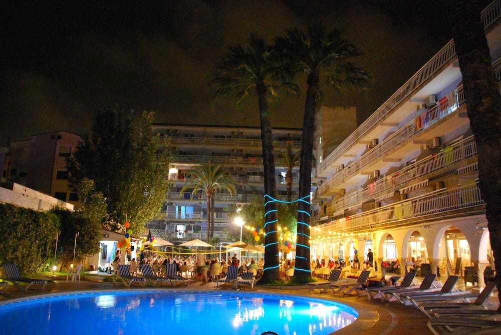 Hotel Apartamentos Solimar Calafell Zewnętrze zdjęcie
