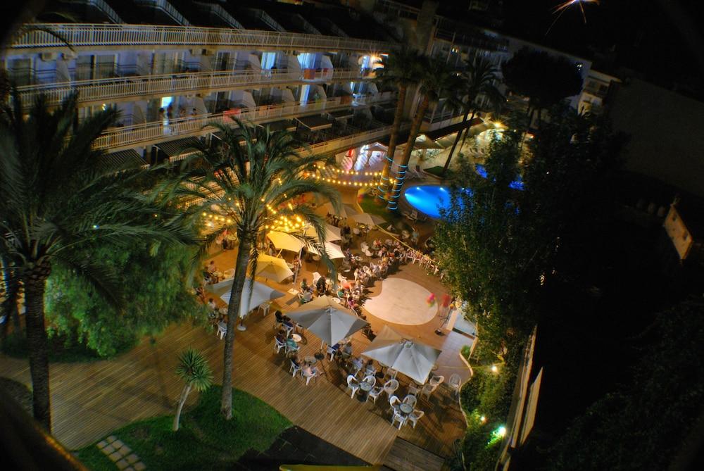 Hotel Apartamentos Solimar Calafell Zewnętrze zdjęcie