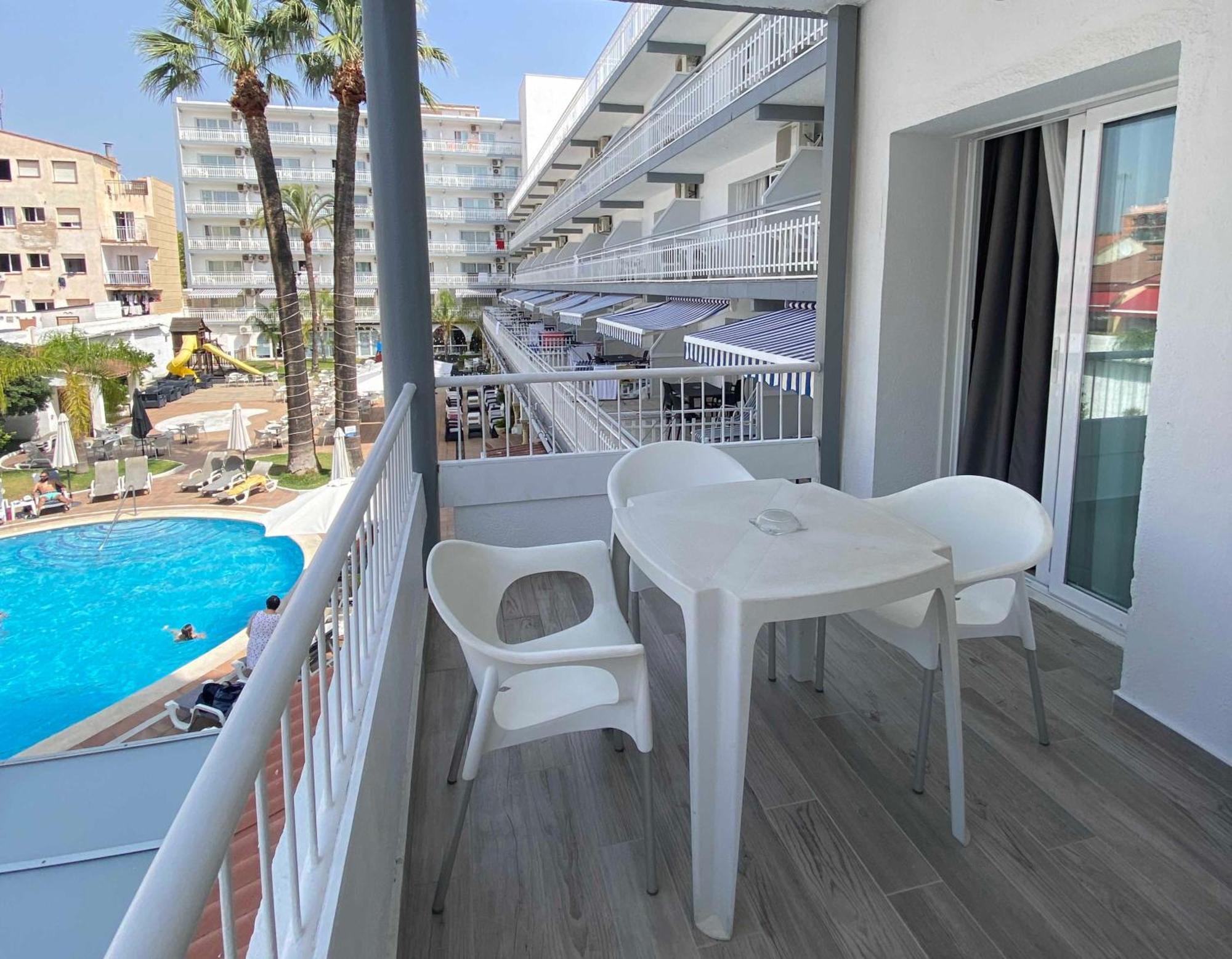 Hotel Apartamentos Solimar Calafell Zewnętrze zdjęcie