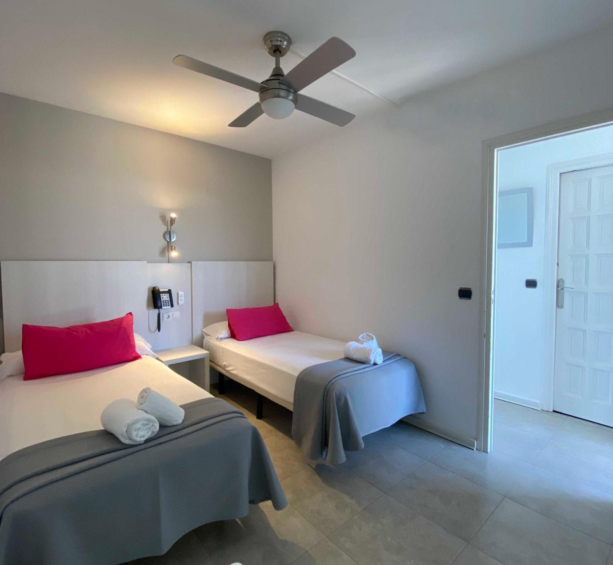 Hotel Apartamentos Solimar Calafell Zewnętrze zdjęcie
